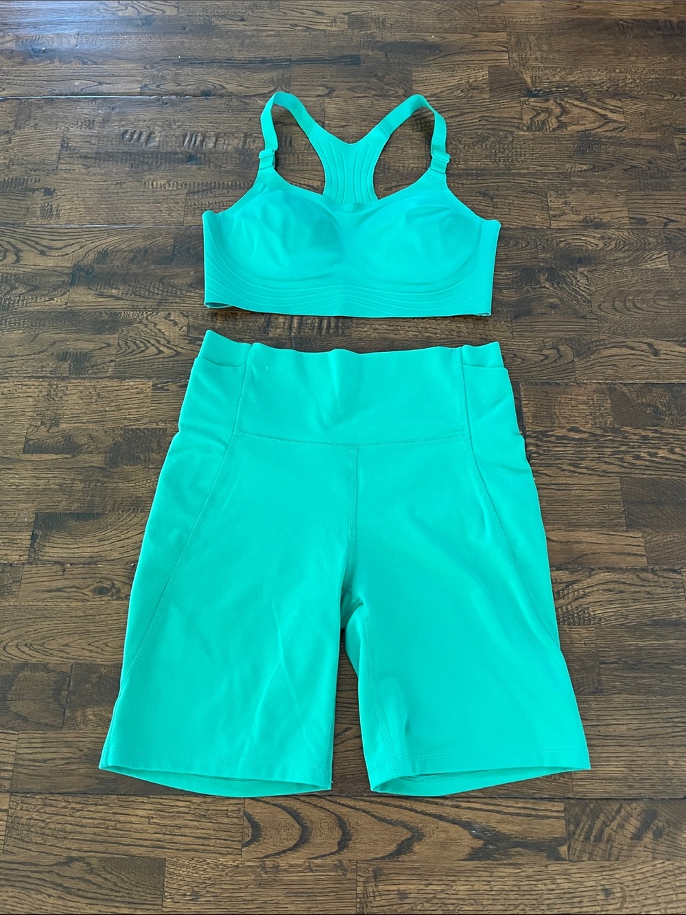 all in motion Green Workout Set - seamless bra & high-waist bike short